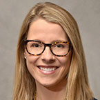 Ingrid Polcari MD, FAAP, es una profesora adjunta en los Departamentos de Dermatología y Pediatría en la Universidad de Minnesota y es directora del Programa de Residencia en Dermatología en la Universidad de Minnesota. Dentro de la American Academy of Pediatrics es parte del Departamento de Dermatología. También participa en el Comité de Educación en la Sociedad de Dermatología Pediátrica.